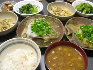 華麗なる食卓とか言い出したらオワリ